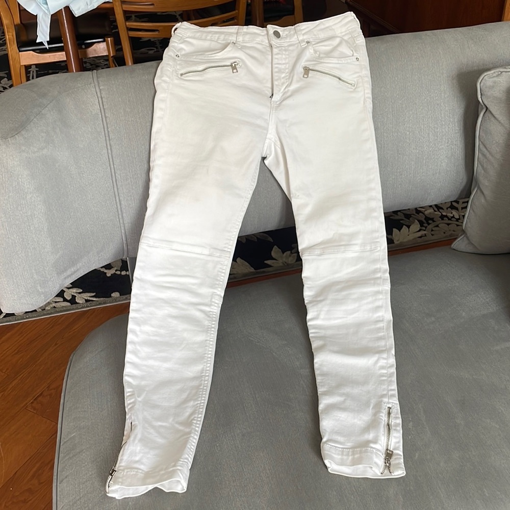 White jeans, H&M size 8 US and Canada